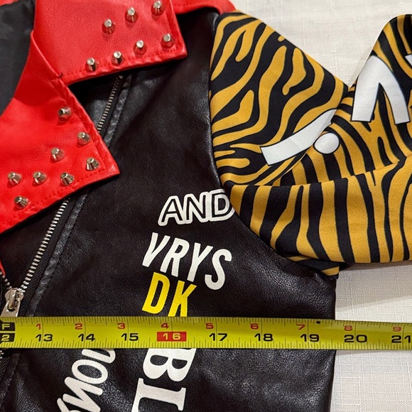 (T2) Vintage Y2K Punk Rock Crop Biker Jacket, Size M,80s Style, with Studs - Picture 10 of 16